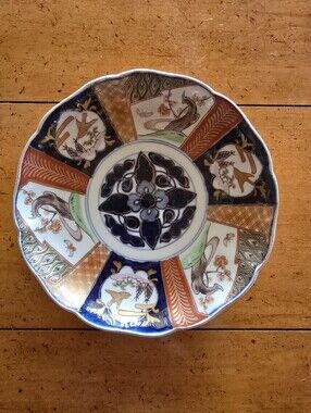 Antique Japanese Imari Porcelain Scalloped Dish